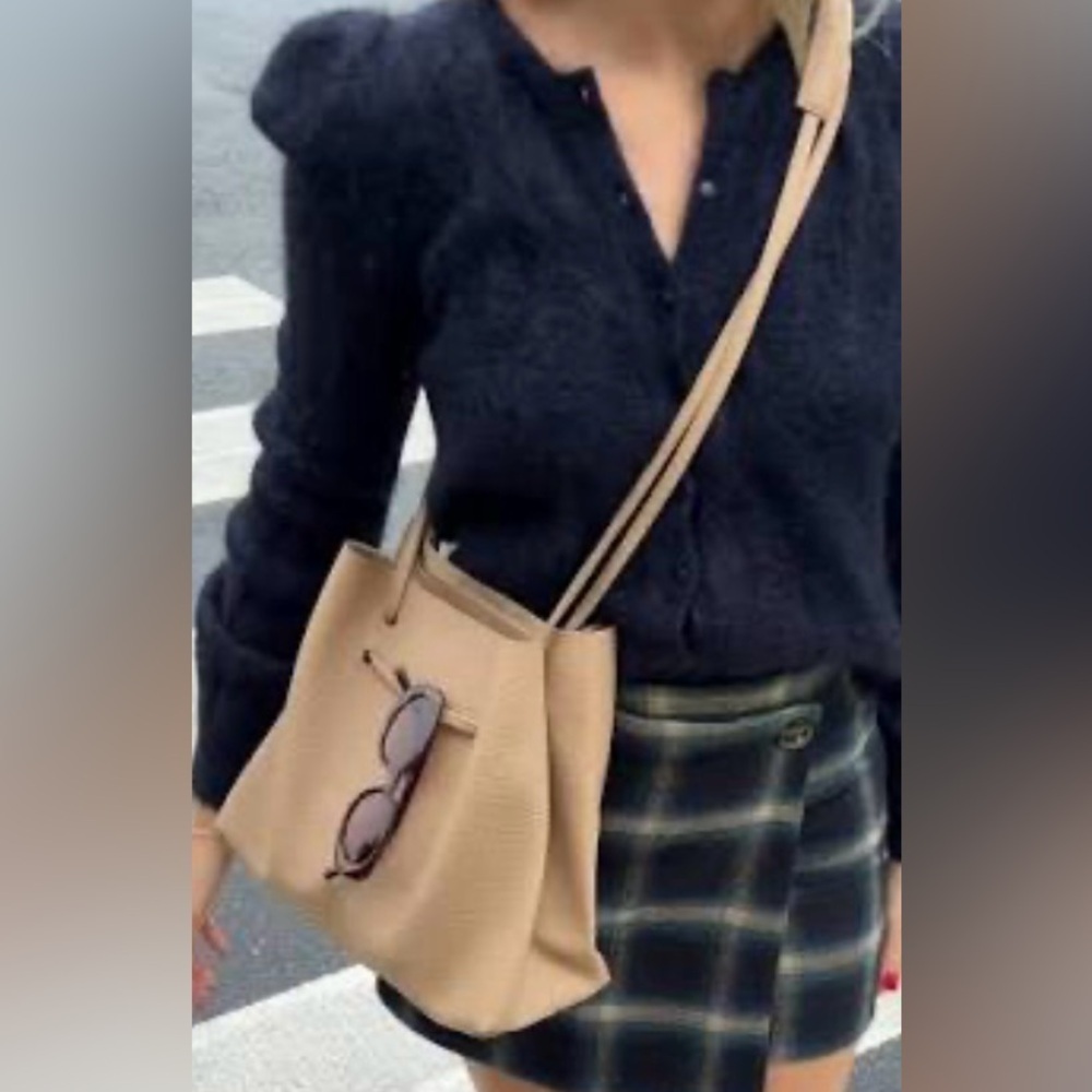 8 Other Reasons Slouchy Bucket Bag | Tan Vegan Leather - Tote